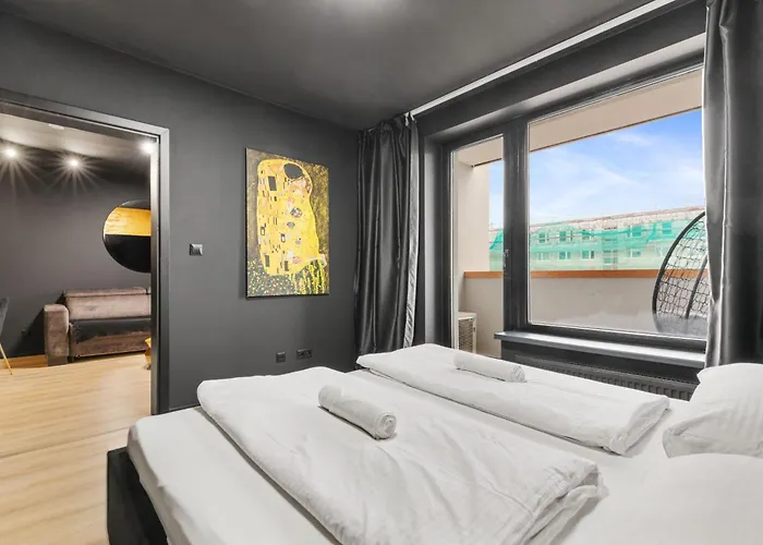 Lam Klimt - Ac - Balcony *