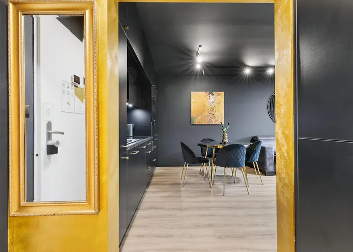 Lam Klimt - Ac - Balcony * Bratislava