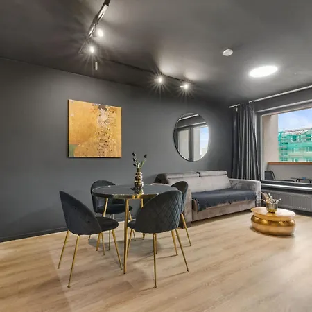 Lam Klimt - Ac - Balcony Apartament